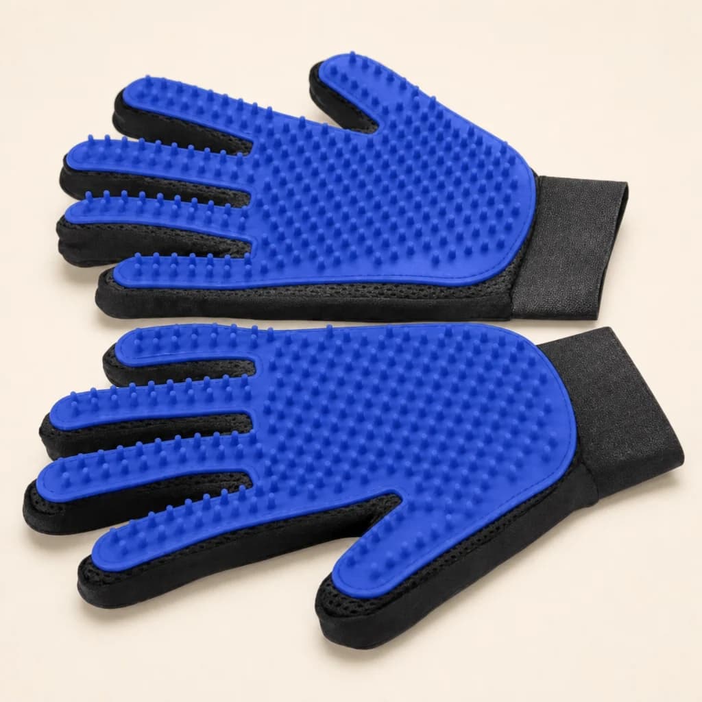 Pet Grooming Glove — 260-Tip Deshedding & Massage Mitt for Dogs & Cats — image 1 — Fetch & Co.